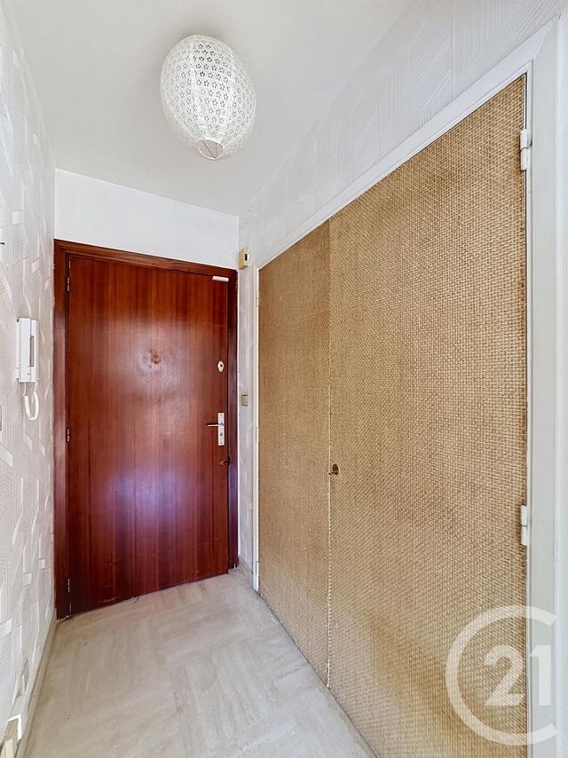 Appartement F1 &agrave; vendre - 1 pi&egrave;ce - 30 m2 - Cannes - 06 - PROVENCE-ALPES-COTE-D-AZUR