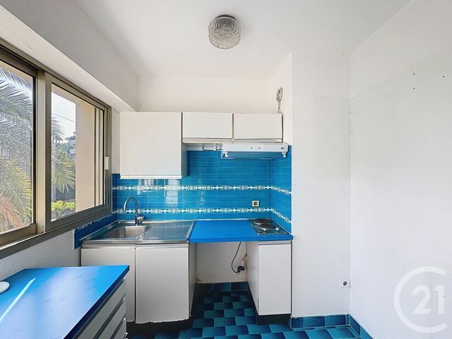 Appartement F1 &agrave; vendre - 1 pi&egrave;ce - 30 m2 - Cannes - 06 - PROVENCE-ALPES-COTE-D-AZUR