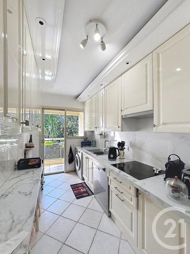 Appartement F3 &agrave; vendre - 3 pi&egrave;ces - 85 m2 - Cannes - 06 - PROVENCE-ALPES-COTE-D-AZUR