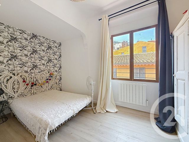 Appartement F2 &agrave; louer - 2 pi&egrave;ces - 42 m2 - Grasse - 06 - PROVENCE-ALPES-COTE-D-AZUR