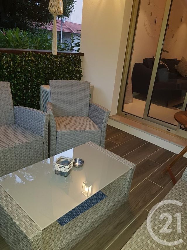 Appartement &agrave; vendre - 2 pi&egrave;ces - 36 m2 - Cannes - 06 - PROVENCE-ALPES-COTE-D-AZUR