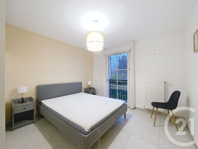 Appartement F2 &agrave; louer - 2 pi&egrave;ces - 43,69 m2 - Roquefort Les Pins - 06 - PROVENCE-ALPES-COTE-D-AZUR