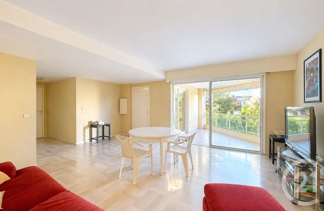 Appartement F3 &agrave; vendre - 3 pi&egrave;ces - 71 m2 - Cannes - 06 - PROVENCE-ALPES-COTE-D-AZUR