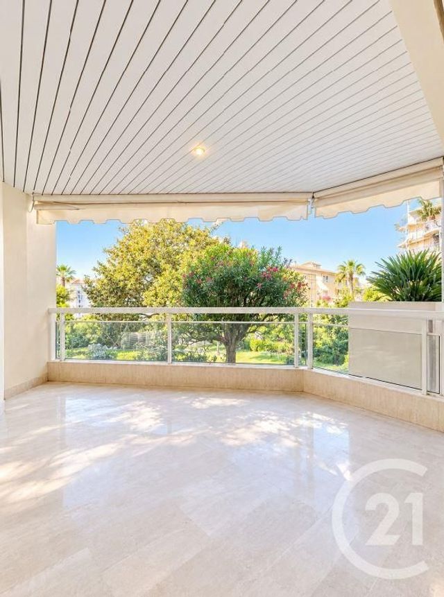 Appartement F3 &agrave; vendre - 3 pi&egrave;ces - 71 m2 - Cannes - 06 - PROVENCE-ALPES-COTE-D-AZUR
