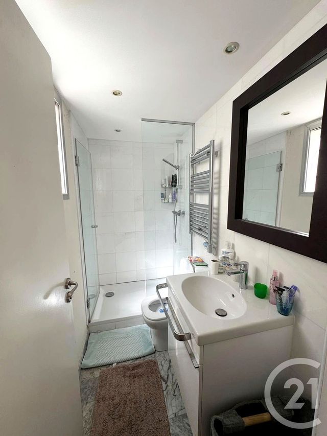 Appartement F3 &agrave; vendre - 3 pi&egrave;ces - 66 m2 - Cannes - 06 - PROVENCE-ALPES-COTE-D-AZUR