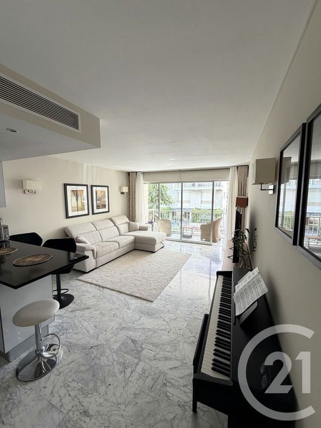 Appartement F3 à vendre CANNES
