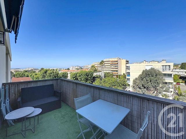 Appartement F2 &agrave; vendre - 2 pi&egrave;ces - 49 m2 - Cannes - 06 - PROVENCE-ALPES-COTE-D-AZUR
