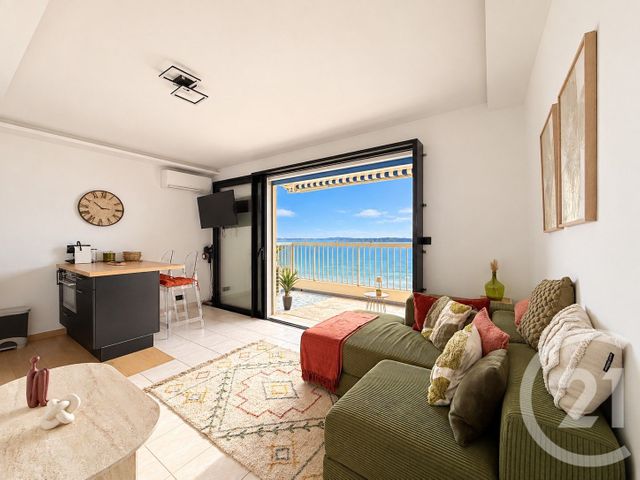 Appartement F2 &agrave; louer - 2 pi&egrave;ces - 28,51 m2 - Cannes - 06 - PROVENCE-ALPES-COTE-D-AZUR