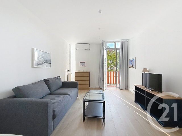 Appartement F1 &agrave; louer - 1 pi&egrave;ce - 23,51 m2 - Cannes - 06 - PROVENCE-ALPES-COTE-D-AZUR