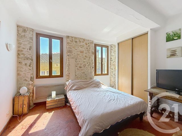 Appartement F1 &agrave; louer - 1 pi&egrave;ce - 21,48 m2 - Valbonne - 06 - PROVENCE-ALPES-COTE-D-AZUR