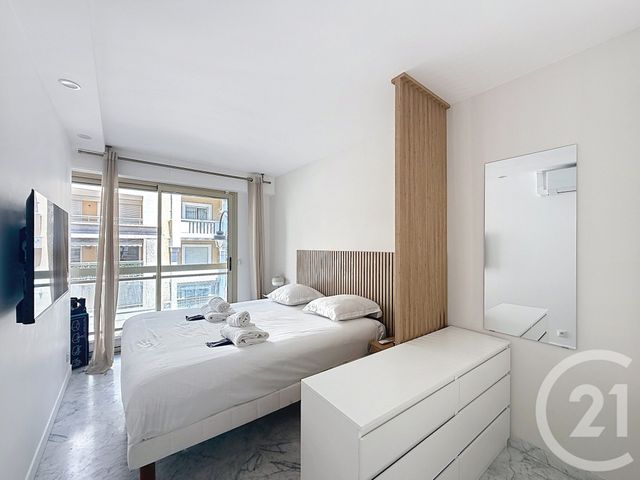 Appartement F3 &agrave; louer - 3 pi&egrave;ces - 55 m2 - Cannes - 06 - PROVENCE-ALPES-COTE-D-AZUR