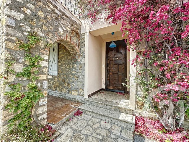 Appartement F1 &agrave; louer - 1 pi&egrave;ce - 56,55 m2 - Mougins - 06 - PROVENCE-ALPES-COTE-D-AZUR