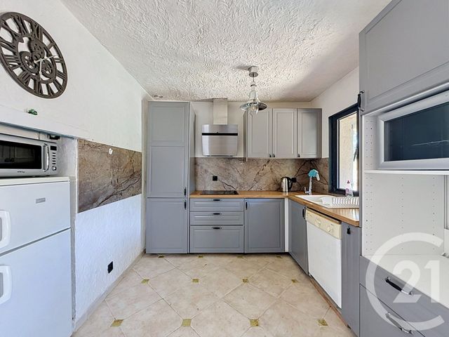 Maison &agrave; louer - 4 pi&egrave;ces - 81,25 m2 - Opio - 06 - PROVENCE-ALPES-COTE-D-AZUR