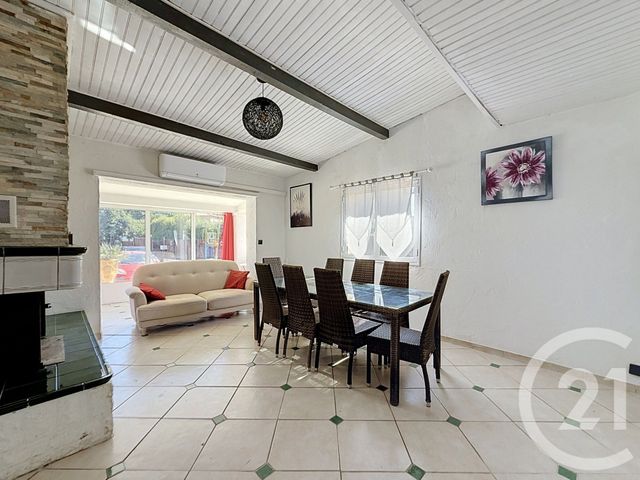 Maison &agrave; louer - 4 pi&egrave;ces - 81,25 m2 - Opio - 06 - PROVENCE-ALPES-COTE-D-AZUR