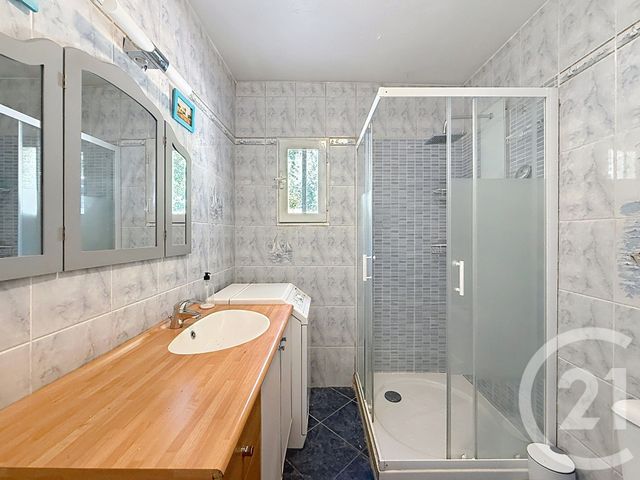 Maison &agrave; louer - 4 pi&egrave;ces - 81,25 m2 - Opio - 06 - PROVENCE-ALPES-COTE-D-AZUR