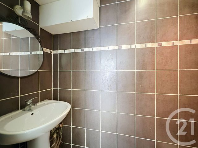 Local commercial à louer - 63.0 m2 - 06 - Alpes-Maritimes