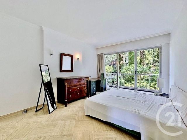 Appartement F3 &agrave; vendre - 3 pi&egrave;ces - 103 m2 - Cannes - 06 - PROVENCE-ALPES-COTE-D-AZUR