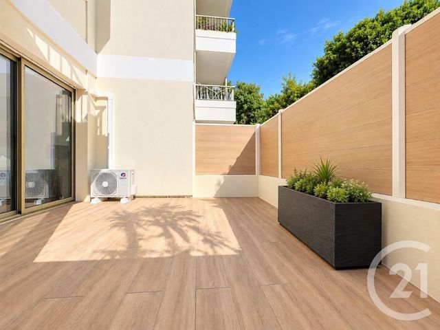 Appartement F3 &agrave; vendre - 3 pi&egrave;ces - 80 m2 - Cannes - 06 - PROVENCE-ALPES-COTE-D-AZUR