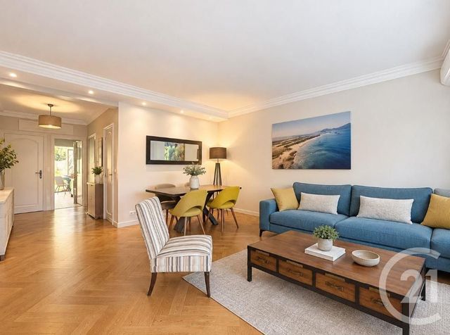 Appartement F3 &agrave; vendre - 3 pi&egrave;ces - 80 m2 - Cannes - 06 - PROVENCE-ALPES-COTE-D-AZUR