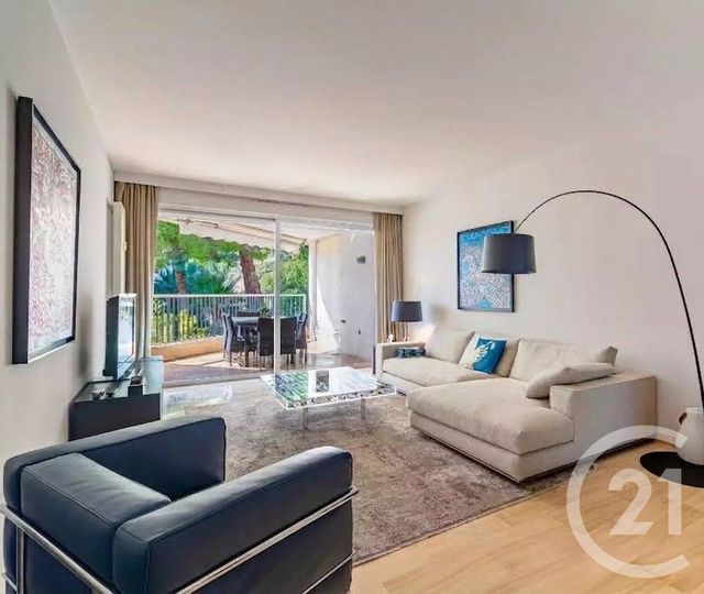 Appartement F3 &agrave; vendre - 3 pi&egrave;ces - 90 m2 - Vallauris - 06 - PROVENCE-ALPES-COTE-D-AZUR