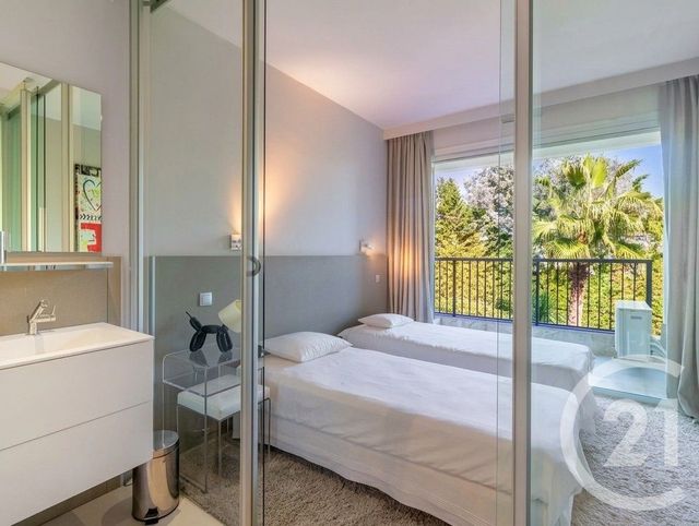 Appartement F3 &agrave; vendre - 3 pi&egrave;ces - 90 m2 - Vallauris - 06 - PROVENCE-ALPES-COTE-D-AZUR