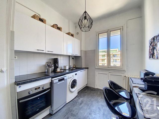 Appartement F2 &agrave; louer - 2 pi&egrave;ces - 54,94 m2 - Cannes - 06 - PROVENCE-ALPES-COTE-D-AZUR