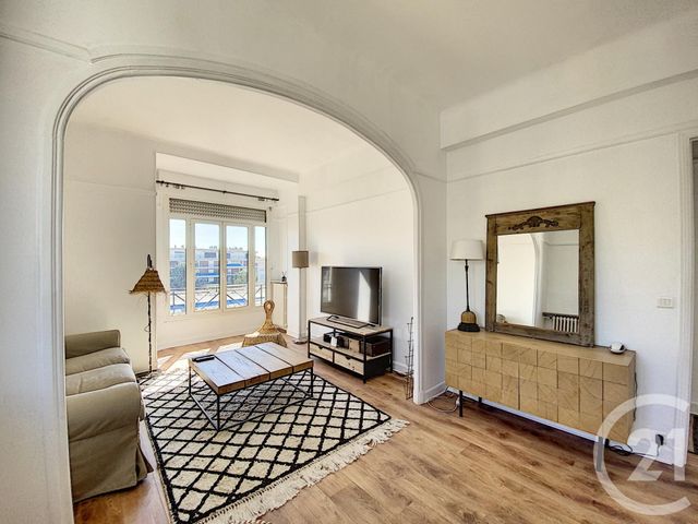 Appartement F2 &agrave; louer - 2 pi&egrave;ces - 54,94 m2 - Cannes - 06 - PROVENCE-ALPES-COTE-D-AZUR