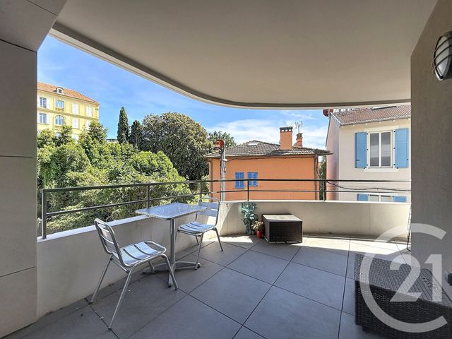 Appartement F1 &agrave; louer - 1 pi&egrave;ce - 27,26 m2 - Cannes - 06 - PROVENCE-ALPES-COTE-D-AZUR