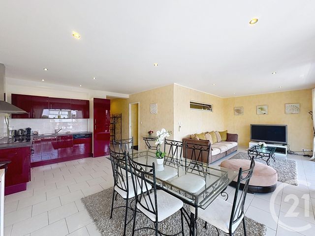 Appartement F4 &agrave; vendre - 4 pi&egrave;ces - 93,21 m2 - Cannes - 06 - PROVENCE-ALPES-COTE-D-AZUR