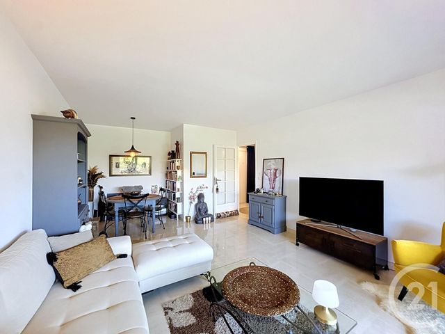 Appartement F2 &agrave; vendre - 2 pi&egrave;ces - 56 m2 - Cannes - 06 - PROVENCE-ALPES-COTE-D-AZUR