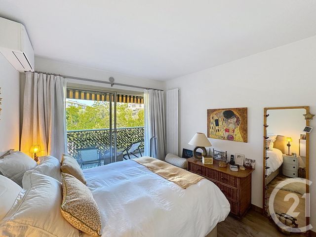 Appartement F2 &agrave; vendre - 2 pi&egrave;ces - 56 m2 - Cannes - 06 - PROVENCE-ALPES-COTE-D-AZUR