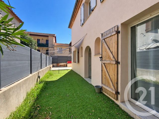 Maison &agrave; louer - 4 pi&egrave;ces - 135 m2 - Le Cannet - 06 - PROVENCE-ALPES-COTE-D-AZUR