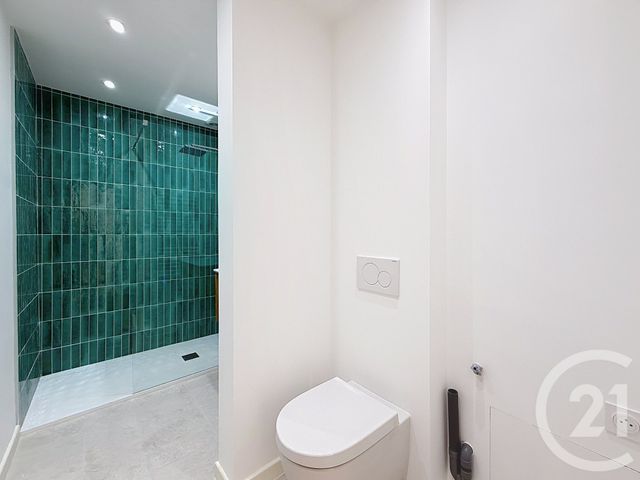 Appartement F3 &agrave; louer - 3 pi&egrave;ces - 54,01 m2 - Le Cannet - 06 - PROVENCE-ALPES-COTE-D-AZUR
