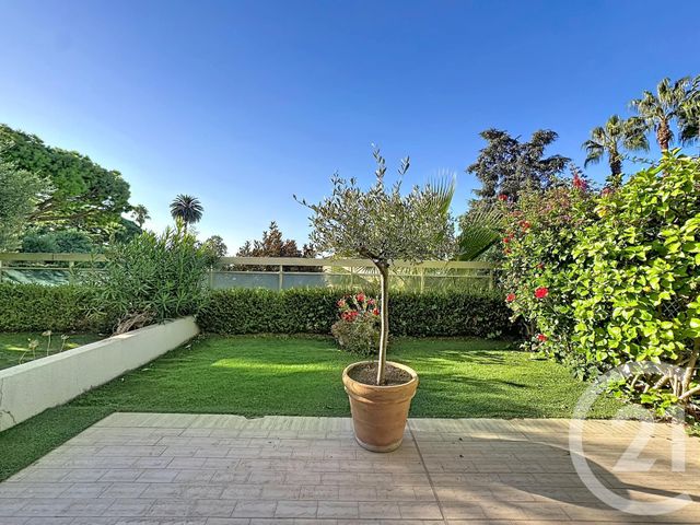Appartement F1 &agrave; vendre - 1 pi&egrave;ce - 25,62 m2 - Cannes - 06 - PROVENCE-ALPES-COTE-D-AZUR