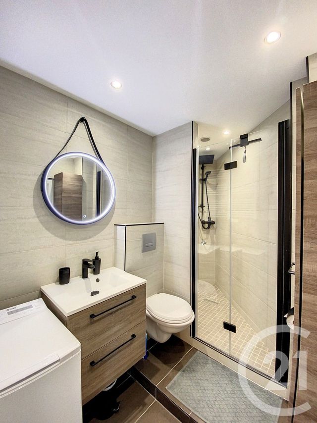 Appartement F2 &agrave; louer - 2 pi&egrave;ces - 31,44 m2 - Cannes - 06 - PROVENCE-ALPES-COTE-D-AZUR