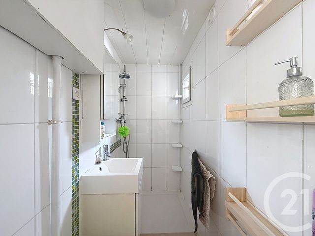 Appartement F2 &agrave; louer - 2 pi&egrave;ces - 42 m2 - Cannes - 06 - PROVENCE-ALPES-COTE-D-AZUR