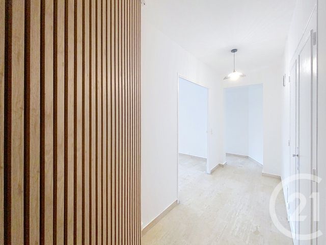 Appartement F2 &agrave; louer - 2 pi&egrave;ces - 50,01 m2 - Cannes - 06 - PROVENCE-ALPES-COTE-D-AZUR