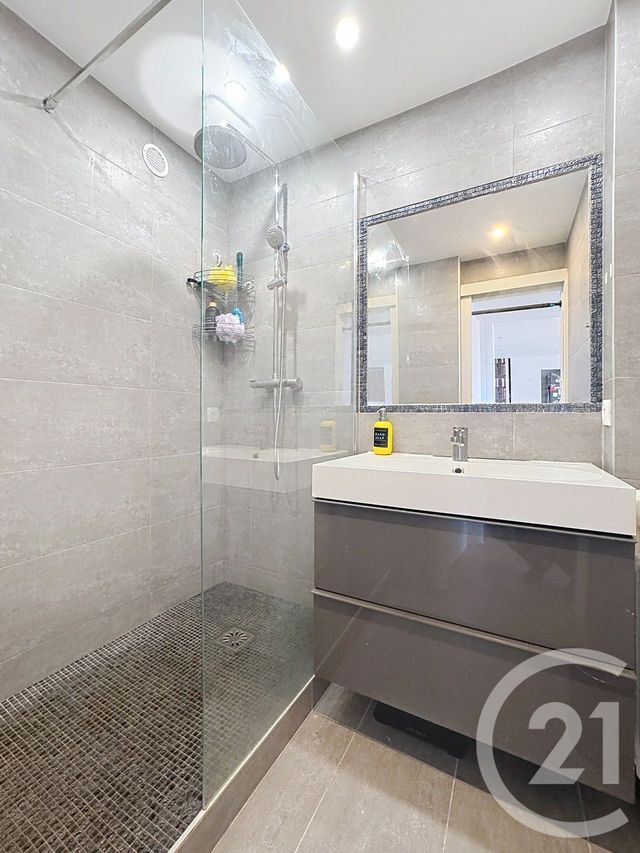 Appartement F2 &agrave; vendre - 2 pi&egrave;ces - 45,25 m2 - Cannes - 06 - PROVENCE-ALPES-COTE-D-AZUR