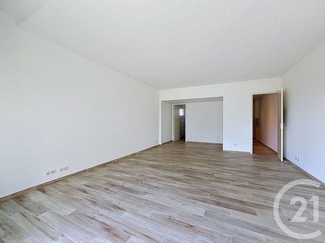 Appartement F1 &agrave; louer - 1 pi&egrave;ce - 42,74 m2 - Cannes - 06 - PROVENCE-ALPES-COTE-D-AZUR