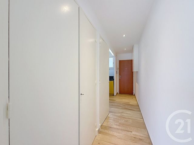 Appartement F1 &agrave; louer - 1 pi&egrave;ce - 42,74 m2 - Cannes - 06 - PROVENCE-ALPES-COTE-D-AZUR