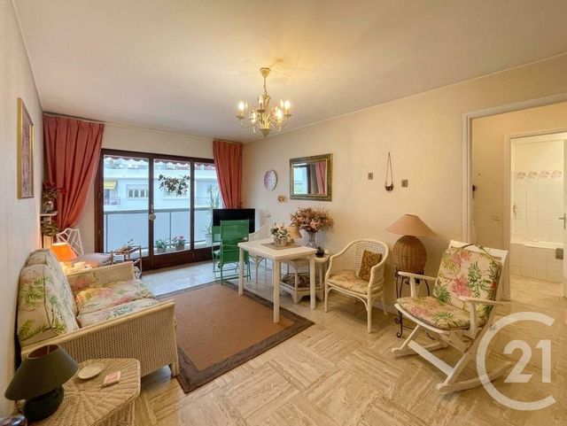 Appartement F3 &agrave; vendre - 3 pi&egrave;ces - 67,37 m2 - Cannes - 06 - PROVENCE-ALPES-COTE-D-AZUR