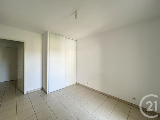 Appartement F2 &agrave; louer - 2 pi&egrave;ces - 54,93 m2 - Le Rouret - 06 - PROVENCE-ALPES-COTE-D-AZUR