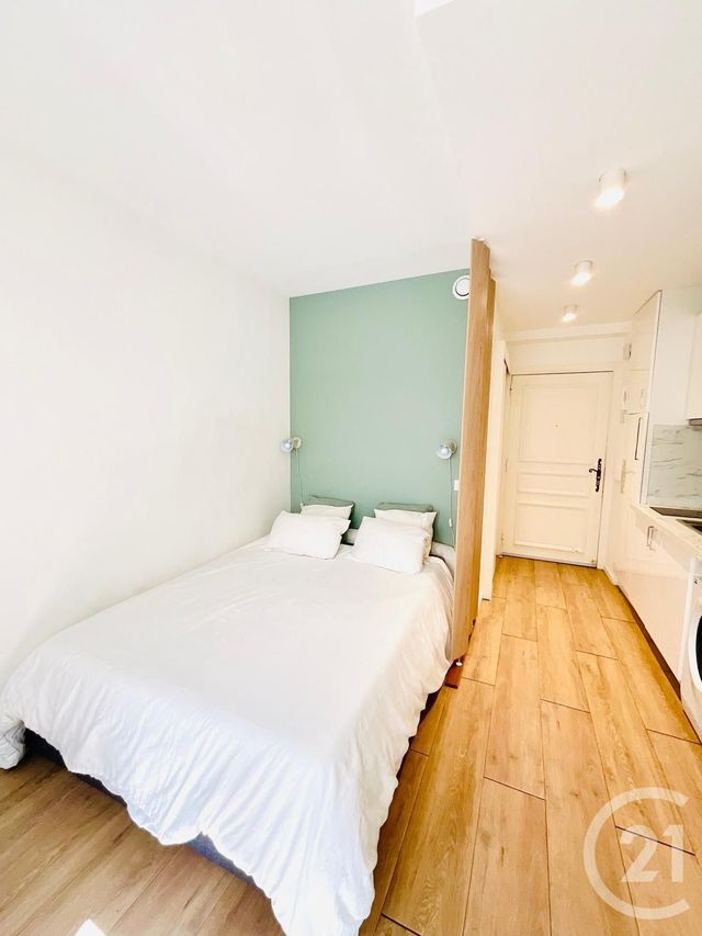 Appartement F1 &agrave; louer - 1 pi&egrave;ce - 17,19 m2 - Le Cannet - 06 - PROVENCE-ALPES-COTE-D-AZUR