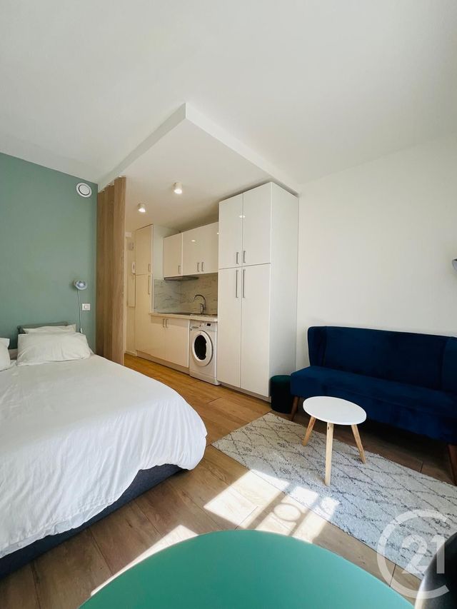 Appartement F1 &agrave; louer - 1 pi&egrave;ce - 17,19 m2 - Le Cannet - 06 - PROVENCE-ALPES-COTE-D-AZUR