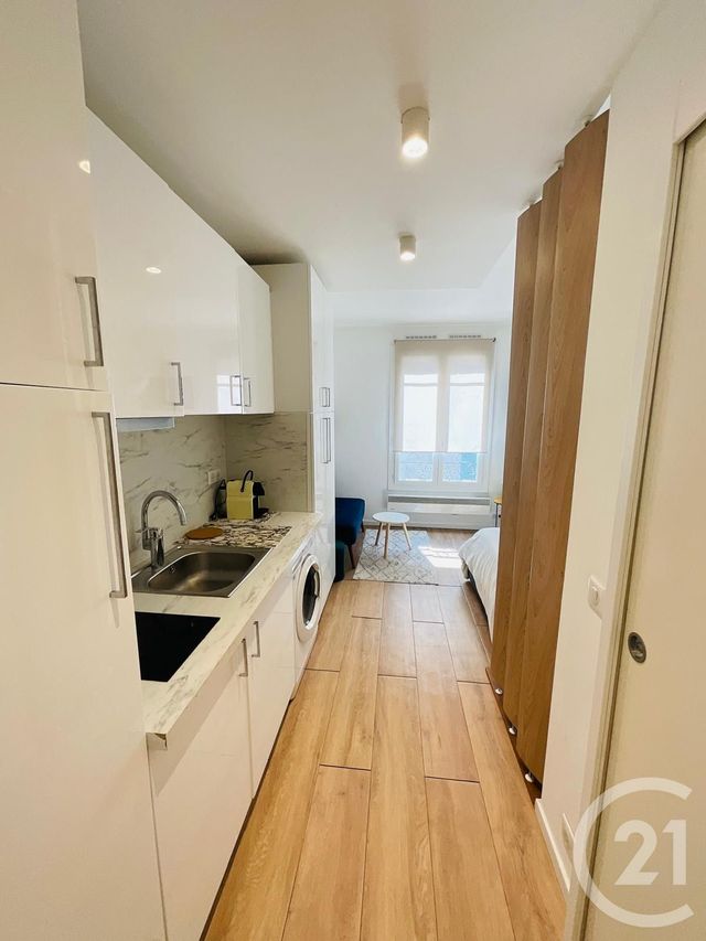Appartement F1 &agrave; louer - 1 pi&egrave;ce - 17,19 m2 - Le Cannet - 06 - PROVENCE-ALPES-COTE-D-AZUR