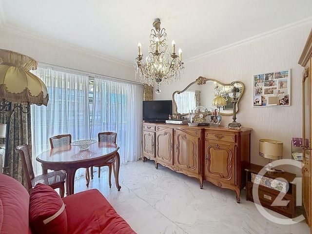 Appartement F4 &agrave; vendre - 4 pi&egrave;ces - 95,06 m2 - Cannes - 06 - PROVENCE-ALPES-COTE-D-AZUR