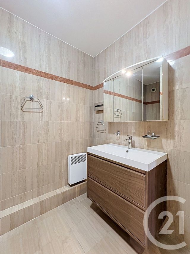 Appartement F3 &agrave; vendre - 3 pi&egrave;ces - 79,90 m2 - Cannes - 06 - PROVENCE-ALPES-COTE-D-AZUR