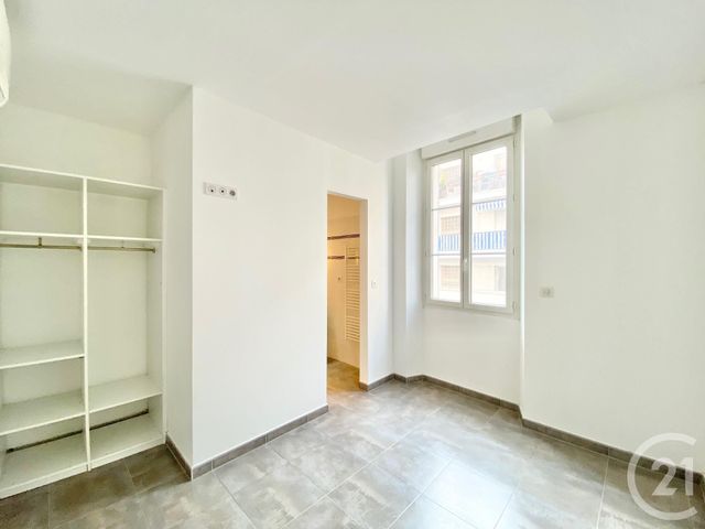 Appartement F2 &agrave; louer - 2 pi&egrave;ces - 35,18 m2 - Cannes - 06 - PROVENCE-ALPES-COTE-D-AZUR