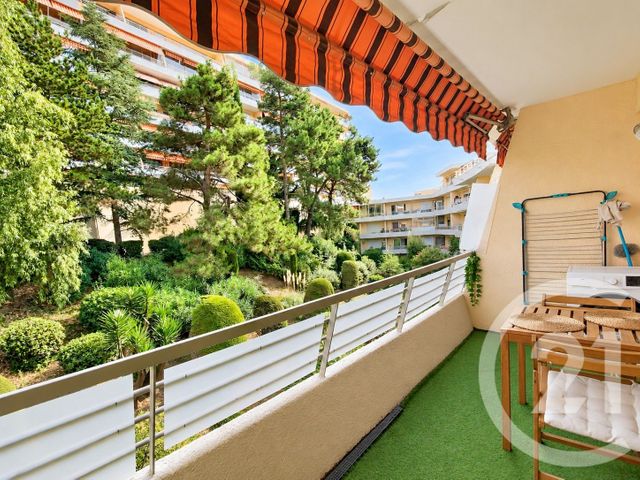 Appartement F1 &agrave; louer - 1 pi&egrave;ce - 20,88 m2 - Le Cannet - 06 - PROVENCE-ALPES-COTE-D-AZUR