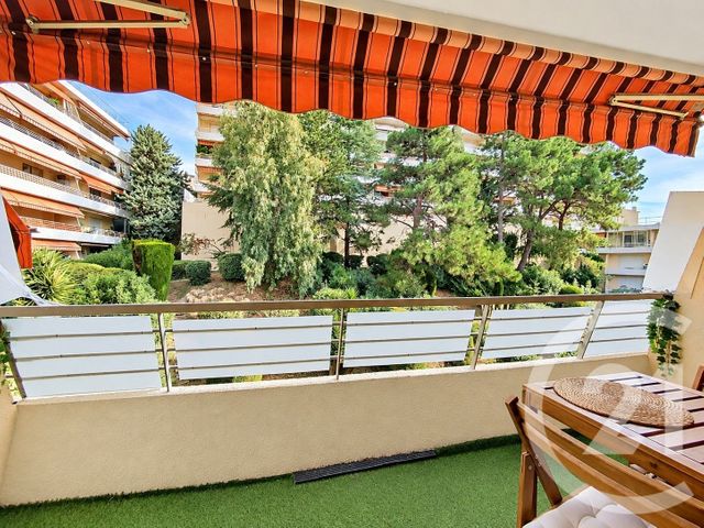 Appartement F1 &agrave; louer - 1 pi&egrave;ce - 20,88 m2 - Le Cannet - 06 - PROVENCE-ALPES-COTE-D-AZUR